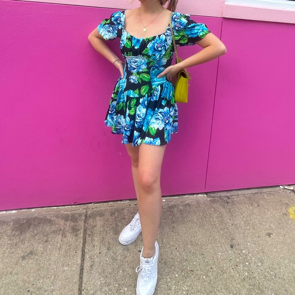 ASOS DESIGN • Petite Blue Floral Print Dress